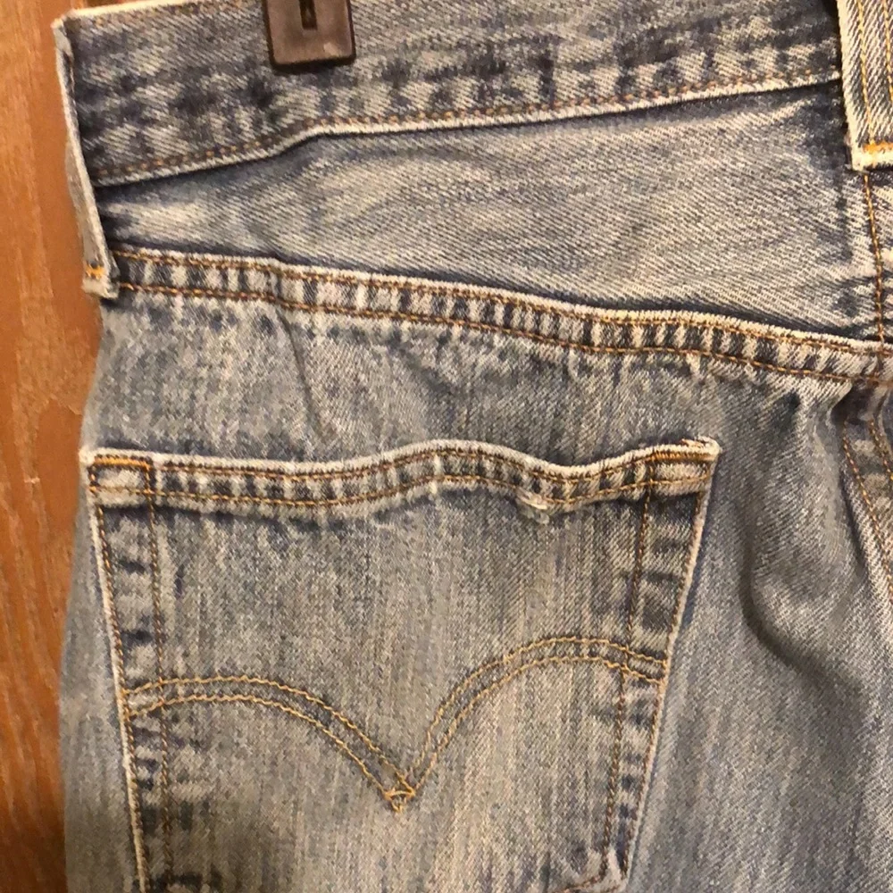 Levi's 501 Jeans Original Button Fly Medium Wash Cotton Straight Leg  34x36